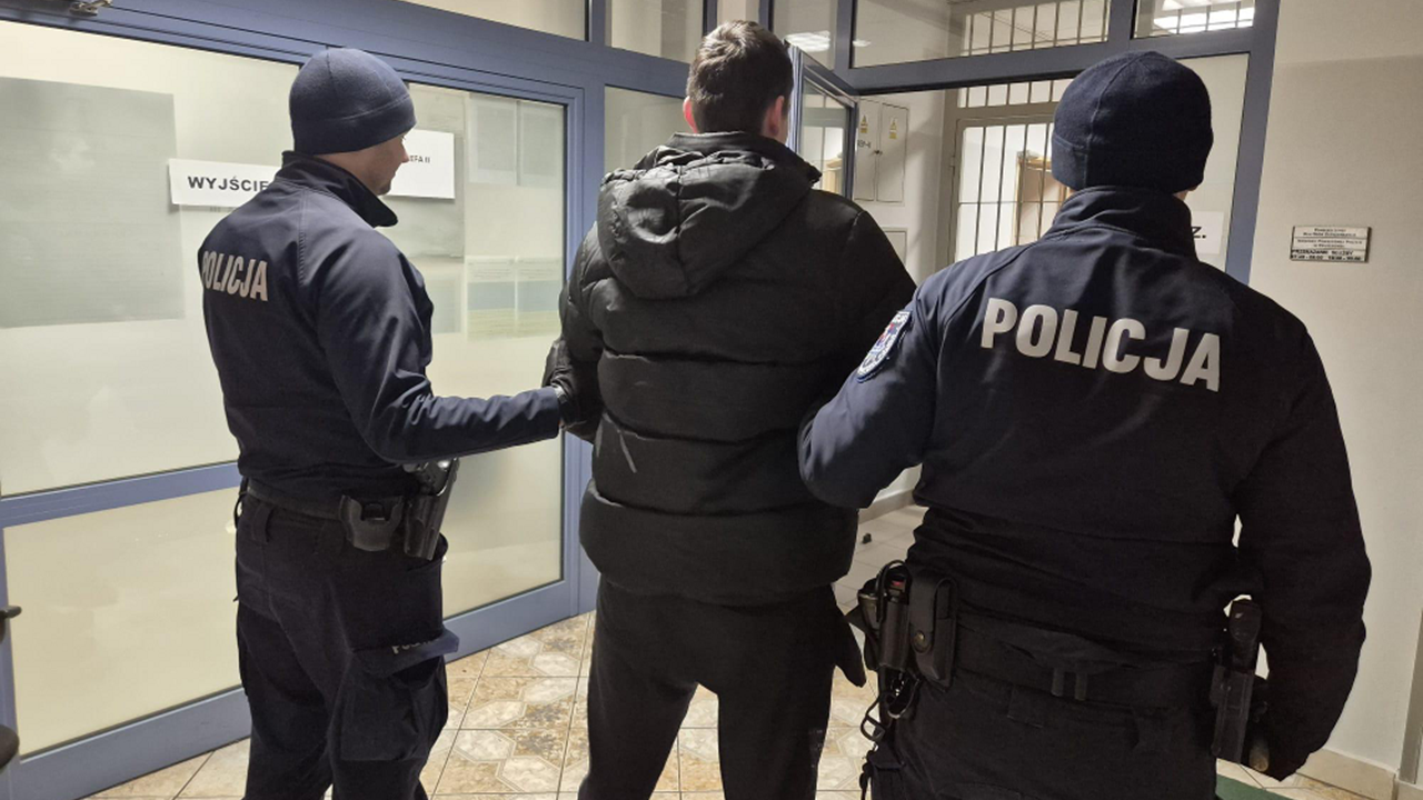 Pod wpływem alkoholu niszczył mienie – teraz odpowie przed sądem